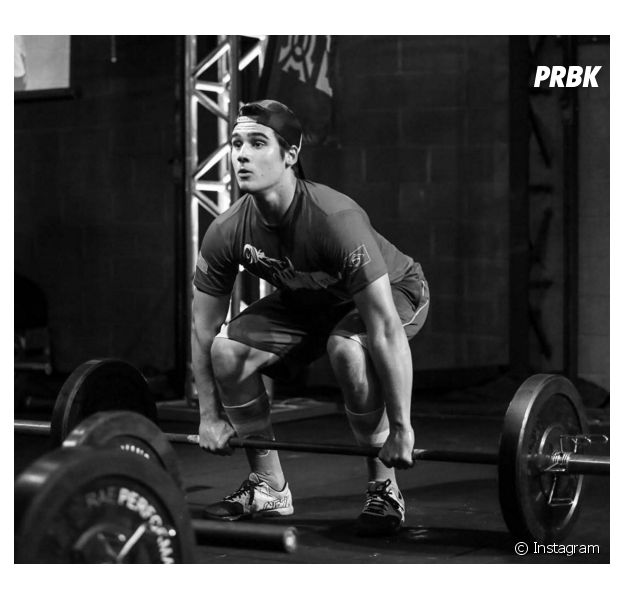 Nicolas Prattes, de "Malhação", é apaixonado pelo crossfit e faz dieta para manter tanquinho!