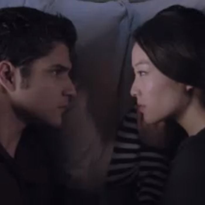 Scott (Tyler Posey) e Kira (Arden Cho) se aproximarão cada vez mais em &quot;Teen Wolf&quot;