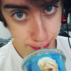 Vai dizer que você não queria esse copo de "Frozen" do Rafael Lange, o Cellbit?