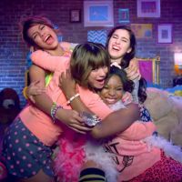 Playlist: Fifth Harmony, Anitta, Little Mix, Demi Lovato e mais hits para curtir na festa do pijama!