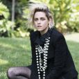 Kristen Stewart na Elle UK: prestes a aparecer novamente nas telonas brasileiras com o filme "Café Society", atriz abre o jogo sobre namoro