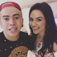 Whindersson Nunes e Kéfera Buchmann posam juntos e quebram a internet: "Épico"