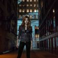 Em "Shadowhunters", Clary (Katherine McNamara) encontra um meio-termo entre seu lado mundano e seu lado "caçadora"