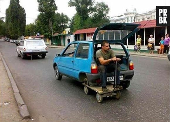 Carro com 4 rodas é pros fracos!