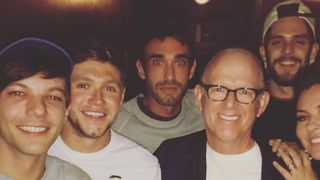 Niall Honran e Louis Tomlinson se encontram durante show do irlandês em Los Angeles!