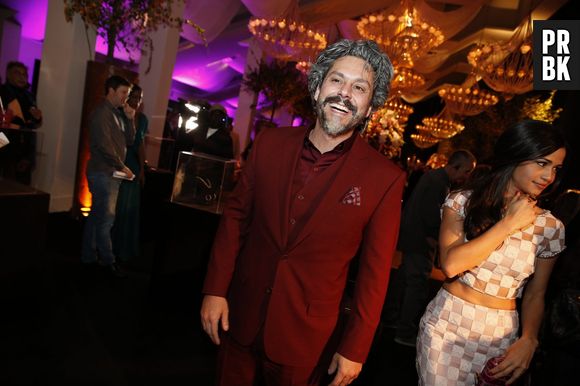 O ator Alexandre Nero comentou sobre as cenas quentes com Marina Ruy Barbosa em "Império": "Estamos seguros do que estamos fazendo e do que vamos fazer"