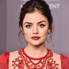 Lucy Hale, de "Pretty Little Liars", conta que seu primeiro beijo em cena foi com uma mulher!