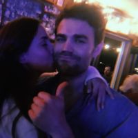 Nina Dobrev e Paul Wesley se reencontram e atriz tem a única reação possível