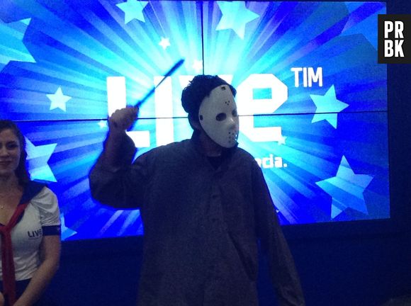 Até o cosplay de Jason deu as caras no estante da Tim