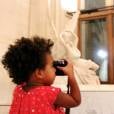 A mini diva Blue Ive, filha de Beyoncé e Jay-Z, atacou de fotógrafa no Museu do Louvre, na França