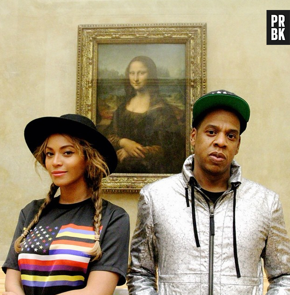 Beyoncé e Jay-Z tiram onda com o disputadíssimo quadro de Monalisa, exposto no Museu do Louvre, em Paris, França