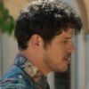 Em "O Sétimo Guardião", Luz (Marina Ruy Barbosa) fica balançada com o beijo de Júnior (José Loreto)