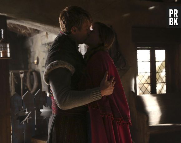 Em "Once Upon a Time", Anna (Elizabeth Lail) e Kristoff (Scott Michael Foster) vão ter um momento romântico