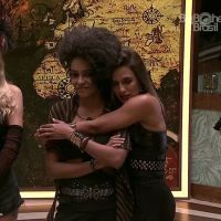 Pelo visto, só um relacionamento entre Carol Peixinho e Gabriela pode salvar o "BBB19"
