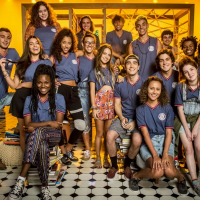 Rayssa Bratillieri, André Luiz Frambach e elenco de "Malhação" vão desfilar no Carnaval!