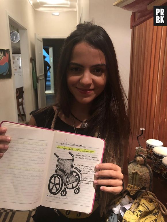 Pally Siqueira fala um pouco sobre Amanda, sua personagem em "Malhação"