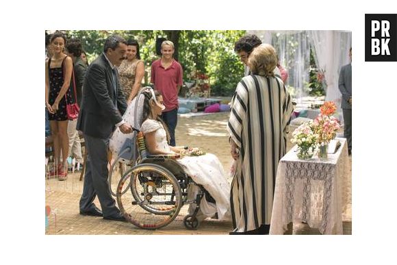 Em "Malhação", vestido de Amanda emocionou Pally Siqueira