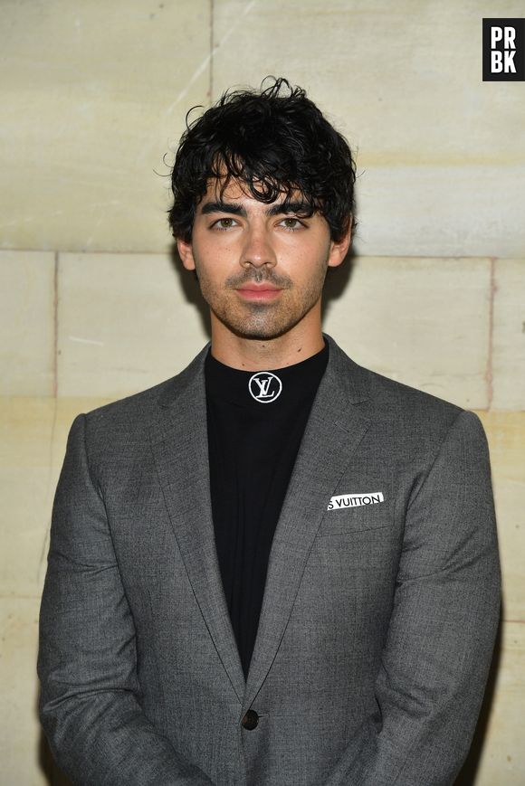 Tudo indica que Joe Jonas sabe muita coisa sobre a temporada final de "Game of Thrones"
