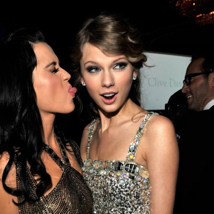Katy Perry e Taylor Swift voltam a ser amigas depois de pedido engraçado da dona de &quot;Dark Horse&quot;