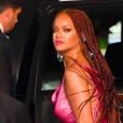 Rihanna sem dúvidas é uma das artistas que defende o feminismo em suas músicas