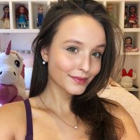 Protegida! Larissa Manoela toma vacina contra sarampo e alerta fãs: "Temos que nos prevenir"
