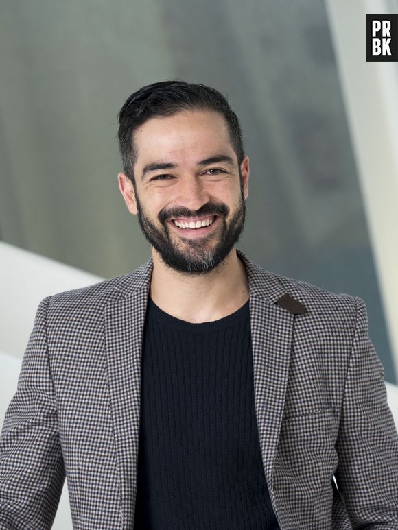 Alfonso Herrera está completando 36 anos nesta quarta (28)