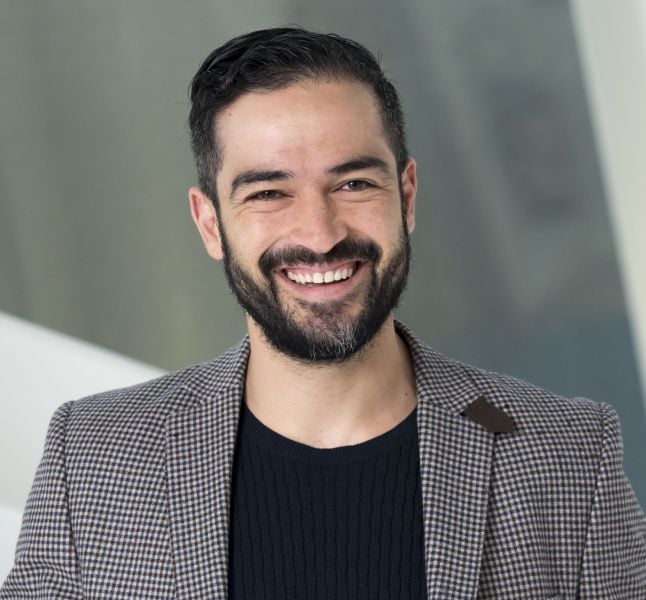 Alfonso Herrera Esta Fazendo Aniversario E So Melhora Com O Tempo Veja Provas Purebreak