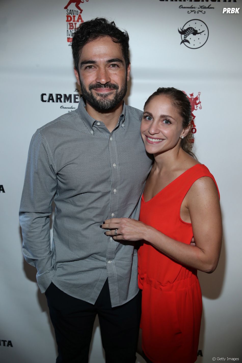 340900-alfonso-herrera-ama-enaltecer-a-esposa-950x0-1.jpg