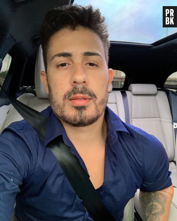 Carlinhos Maia não tem noção de que Depressão é uma coisa EXTREMAMENTE séria e simplesmente gravou um vídeo debochando da doença e solicitando que os fãs se matassem