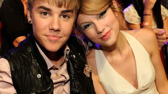 Justin Bieber volta a irritar fãs de Taylor Swift após piadas sobre a cantora