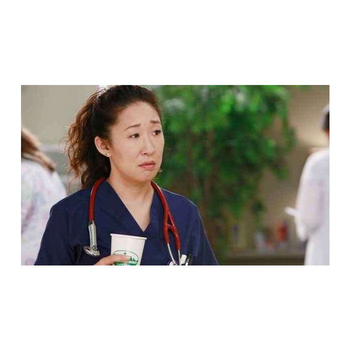 Sandra Oh achou que não conseguiria um novo trabalho após &quot;Grey&#039;s Anatomy&quot;
