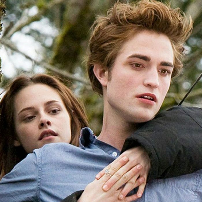 &quot;Crepúsculo&quot;: Edward (Robert Pattinson) e Bella (Kristen Stewart) são um dos casais mais amados do cinema