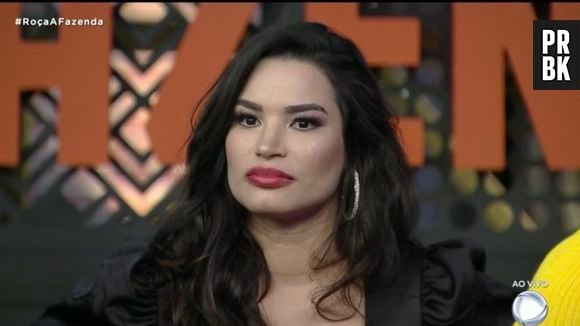 "A Fazenda": após levar 8 votos, Raissa teve uma crise dentro do reality show