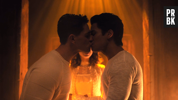 "Riverdale", 5ª temporada: Fangs Fogarty (Drew Ray Tanner) e Kevin Keller (Casey Cott) estarão juntos