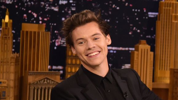 Harry Styles ou Agostinho Carrara? Descubra de quem é o look neste quiz!