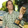 "A Grande Família": Agostinho Carrara (Pedro Cardoso) sempre usava umas combinações muito doidas de roupa!