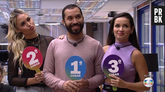 "BBB21": Gilberto escolhe Sarah e Juliette para primeira formação de pódio da edição