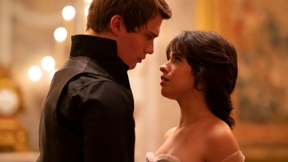 Com Camila Cabello, "Cinderella" ganha data de estreia e fotos inéditas