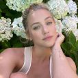 Lili Reinhart, a Betty de "Riverdale", desabafa sobre sua depressão com seguidores no Instagram