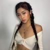 Now United: Heyoon com delineado branco e outras maquiagens das meninas para tentar fazer em casa