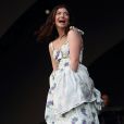 Lorde fala de planos para novo disco: ' Quero que este álbum seja seu companheiro de verão, aquele que você bombeia no caminho para a praia' 