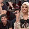 'É um álbum que tem um significado imenso para mim e que tem muito de minhas raízes e influências. Um álbum 100% brasileiro!', disse Pabllo Vittar
