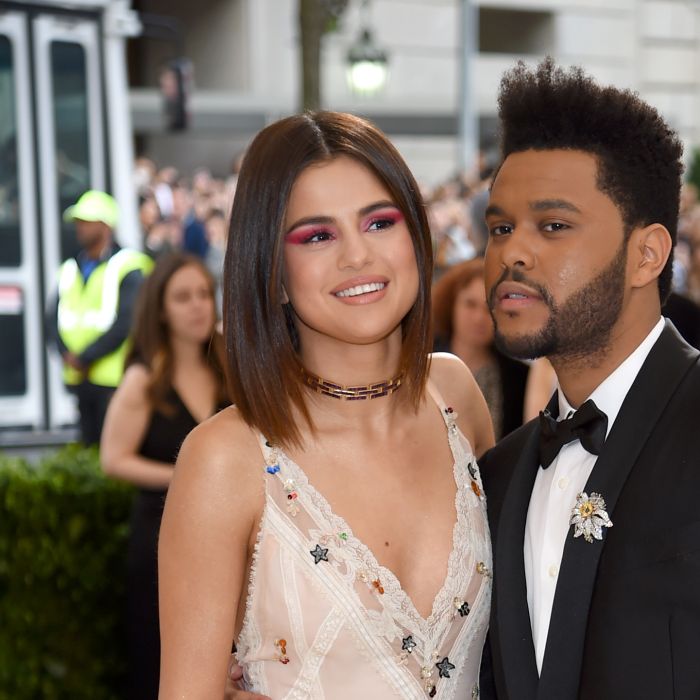 Após romper com Selena Gomez, The Weeknd usou o término do namoro para mandar algumas indiretas à ex em suas músicas do álbum &quot;My Dear Melancholy&quot;