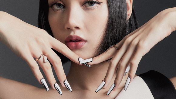 Solo de Lisa, do BLACKPINK, será lançado em breve! Saiba tudo