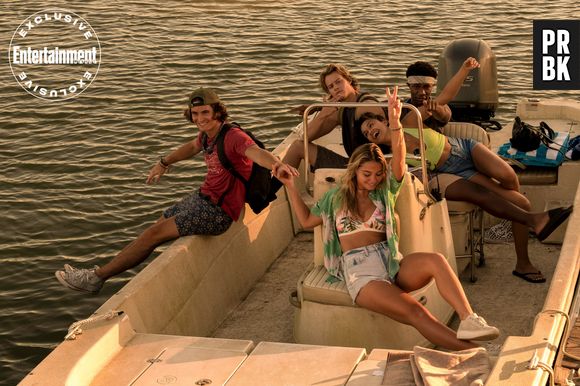 A 2ª temporada de "Outer Banks" chega ao catálogo da Netflix nesta sexta-feira (30)