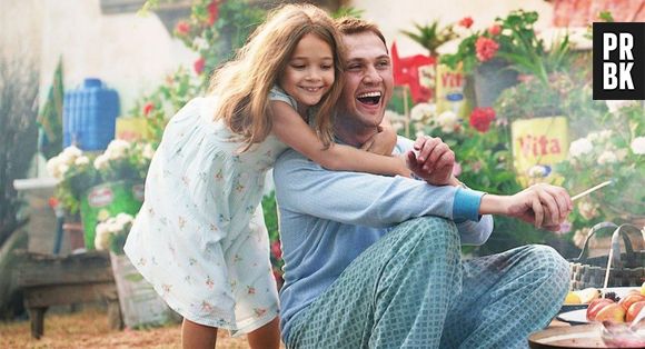 "Milagre da Cela 7" conta a história de amor sobre um pai com doença mental que foi injustamente acusado de assassinato e sua adorável filha de seis anos