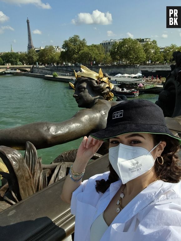 Maisa compartilha passeios em Paris com seus seguidores