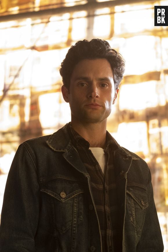 Sera Gamble, a showrunner de "You", revelou que a 4ª temporada da série irá apresentar Joe (Penn Badgley) tentando recuperar tudo o que perdeu até aqui ou encontrar algo novo