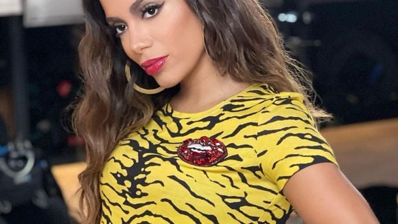 Anitta é confirmada no Lollapalooza Paris 2022. Vote na música que não pode faltar!