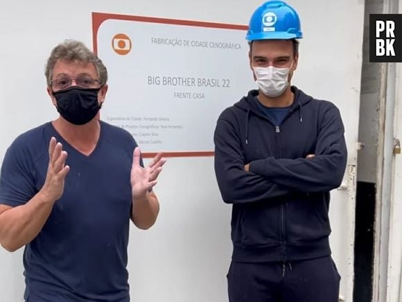 Boninho e Tadeu Schmidt visitaram as obras dos cenários do "Big Brother Brasil 22"